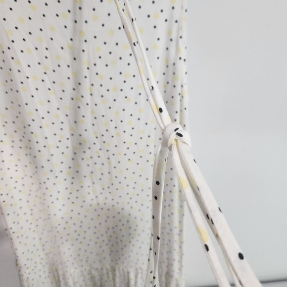 Elegant 100% VISCOSE White Polka Dot Dress,, Size 4 - Picture 4 of 10